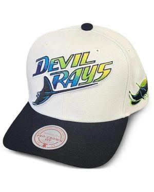 Mitchell & Ness Embroidered Baseball Cap - Grey