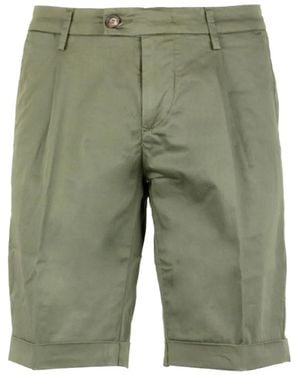 Re-hash Pleated Turn-Up Shorts - Green