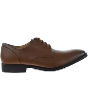 Clarks Gilman Plain Lace-Up Shoes - Brown