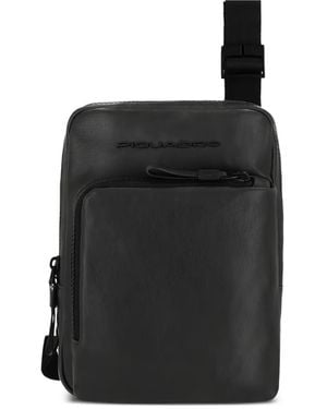 Piquadro Leather Logo-Embossed Messenger Bag - Black