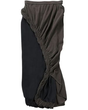 Issey Miyake Asymmetric midi skirt - Negro