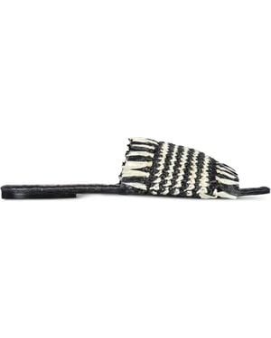 De Siena Shoes Tamires Fringed Woven Sandals - White