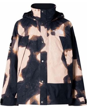 Supreme X The North Face Bleached Denim-Print Mountain Jacket - Blue