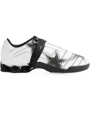 Nike Total90 Shox Magia Sneakers - White