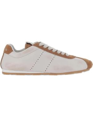 Miu Miu Suède Leren Sneakers Met Geperforeerde Details - Wit