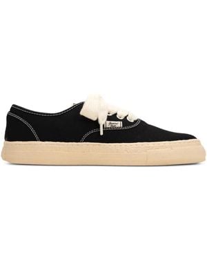General Scale. Kiefer Canvas Trainers - Black