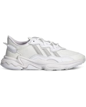 adidas Ozweego Sneakers mit 3 Streifen - Weiß