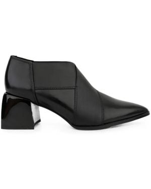 Linda Baumann Panelled Block-Heel Court Shoes - Black