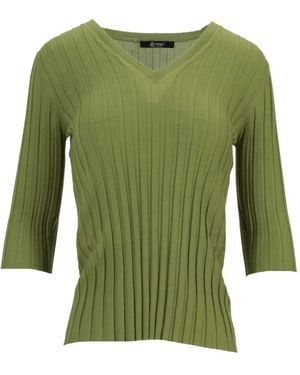 LA ROSE V-Neck Ribbed Top - Green