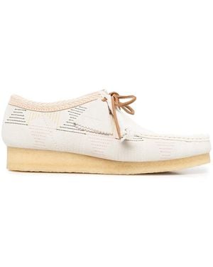 Clarks Wallabee Lace-Up Fastening Boots - White