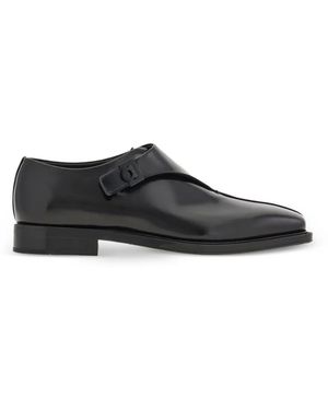 Ferragamo Derby Con Fibbia Hug - Nero