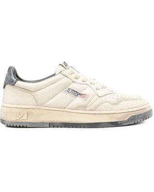 Autry Medalist Super Vintage Logo-Patch Low-Top Sneakers - White