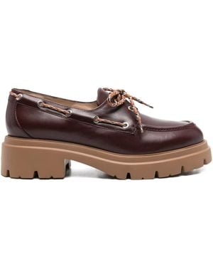 Stuart Weitzman Chaussures Bateau En Cuir À Semelle Épaisse - Marron