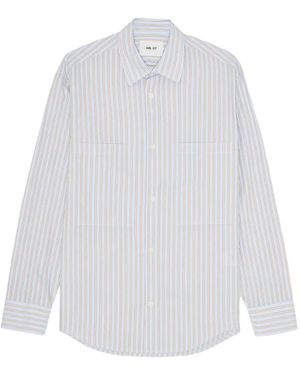 NN07 A Light, Smooth Shirt - White