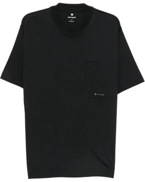 Snow Peak Logo-Print Chest-Pocket T-Shirt - Black