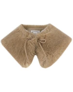 By Malene Birger Écharpe Cowie En Fourrure Artificielle À Fermeture Nouée - Natural