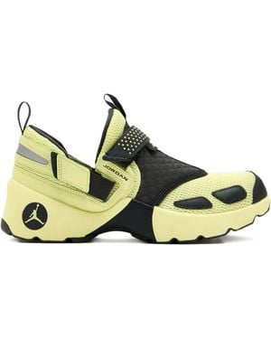 Nike Jordan Trunner Low-Top Sneakers - Green
