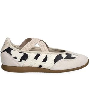 adidas Barreda Mary-Jane Cow-Print Elasticated Ballet Flats - Weiß