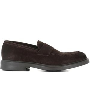 Green George Penny-Loafer aus Wildleder - Braun