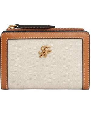 Tommy Hilfiger Logo-Plaque Bifold Wallet - Natural