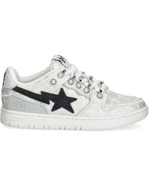 A Bathing Ape Star-Embellishment Sneakers - White