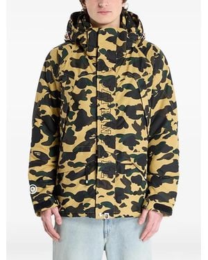 A Bathing Ape Camo Shark Snowboard Jacket - Yellow
