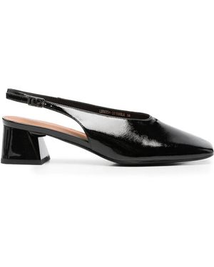 Linda Baumann Patent-Finish Slingback Court Shoes - Black