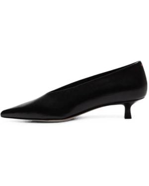 Aeyde Clara Pointed-Toe Kitten-Heel Court Shoes - Black