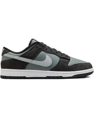 Nike Dunk "Light Smoke" Sneakers - Black