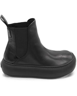 Moschino Oversize Round-Toe Chelsea Boots - Black