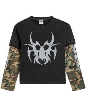 Chew Forever Graphic Camouflage-Sleeve T-Shirt - Black