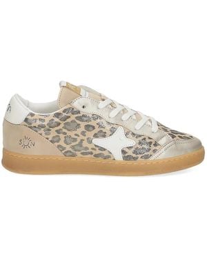 AMA BRAND Leopard-Print Metallic Trainers - White
