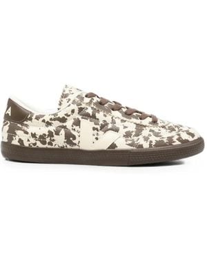 Veja Paneled Low-Top Sneakers - White