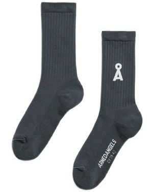 ARMEDANGELS Samus Geribbelde Sokken Met Geborduurd Logo - Blauw