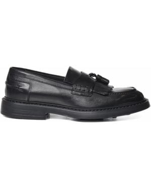 Doucal's Tassel Kiltie Loafers - Black