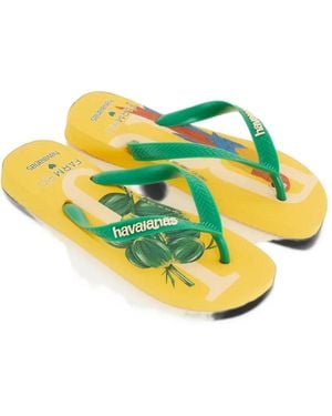 FARM Rio X Havaianas Parrot-Print Flip-Flops - Yellow