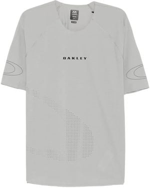Oakley Seeker Whip Logo-Print Raglan-Sleeve T-Shirt - Grey