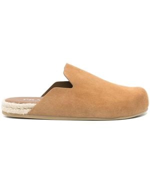 Prada Slipper aus Wildleder - Braun