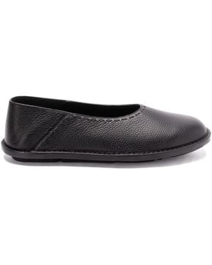 Fendi Slipper aus Leder - Schwarz