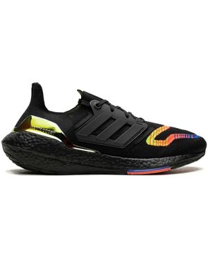 adidas Ultraboost 22 "Linear Energy" Sneakers - Black