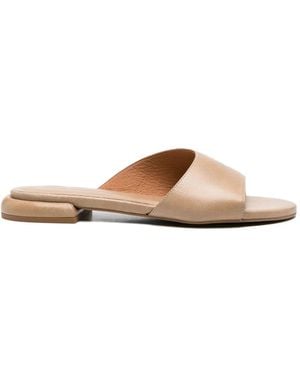 Ángel Alarcón Lucia Leather Sandals - White