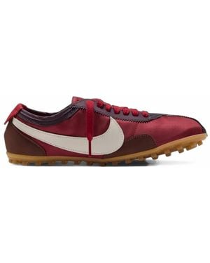 Nike Moon Shoes - Red