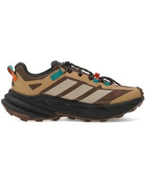 adidas Striped Hiking Trainers - Brown