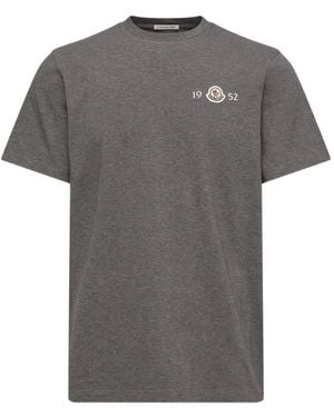 Moncler Logo-Patch Short-Sleeve T-Shirt - Grey