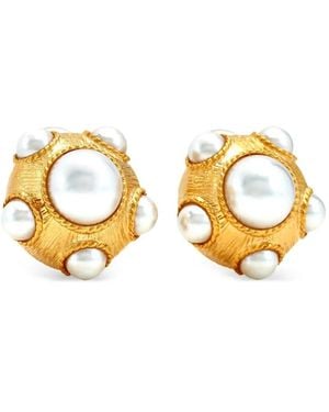 Kenneth Jay Lane Cabochon-Pearl Earrings - Metallic