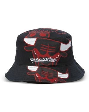 Mitchell & Ness Chicago Bulls Hardwood Classics Cut Up Bucket Hat - Black
