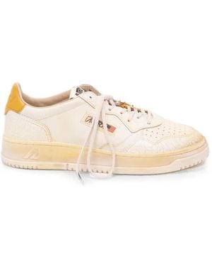 Autry Medalist Leather Trainers - Natural