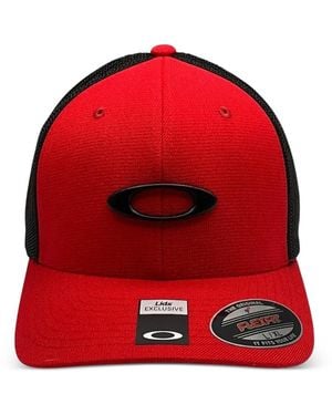 Oakley Premium Tin Can Trucker Hat - Red
