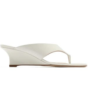 Stuart Weitzman Vinnie Wedge Sandals - White