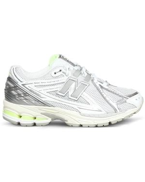 New Balance Trainers - White